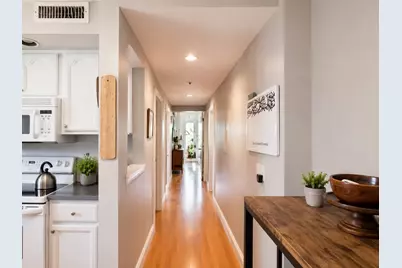 16 Cross Street East #2, Somerville, MA 01245 - Photo 5