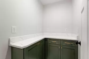 3052 Foster St, Palmer, MA 01069 - Photo 17