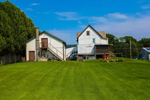 39 Middle Rd, Clarksburg, MA 01247 - Photo 3