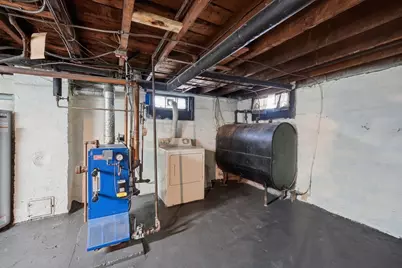 73 Santa Barbara St, Springfield, MA 01104 - Photo 31