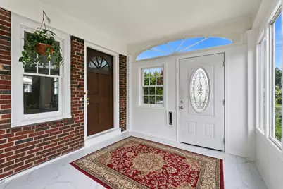 73 Santa Barbara St, Springfield, MA 01104 - Photo 5