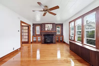 73 Santa Barbara St, Springfield, MA 01104 - Photo 9