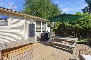25 Gertrude St, Springfield, MA 01118 - Photo 35