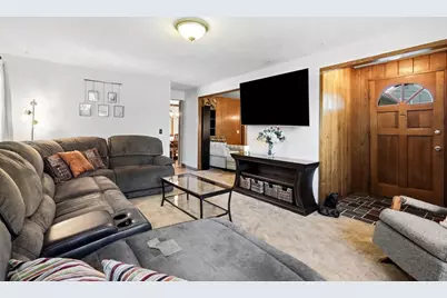 25 Gertrude St, Springfield, MA 01118 - Photo 17