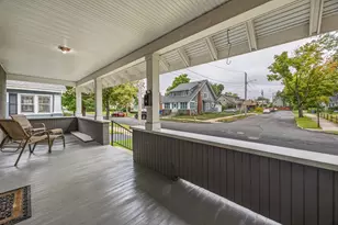 136 Marsden St, Springfield, MA 01109 - Photo 3