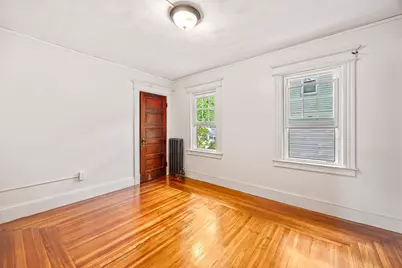 136 Marsden Street, Springfield, MA 01109 - Photo 17