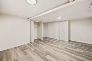 136 Marsden St, Springfield, MA 01109 - Photo 25