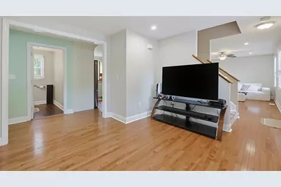 22 Starrett Ave, Middleborough, MA 02346 - Photo 15