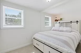 47 Lakeshore Dr, Bellingham, MA 02019 - Photo 19