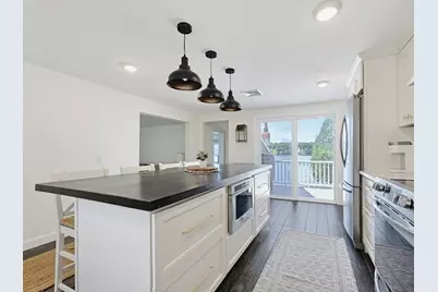 47 Lakeshore Drive, Bellingham, MA 02019 - Photo 9