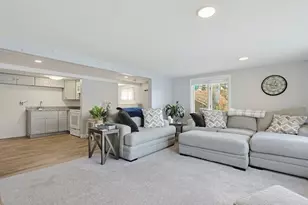 47 Lakeshore Dr, Bellingham, MA 02019 - Photo 29
