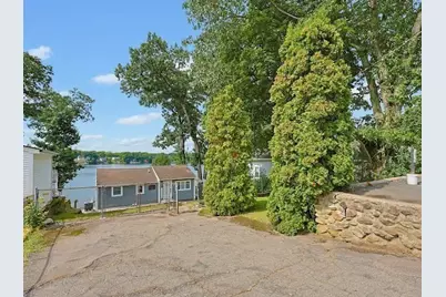 47 Lakeshore Drive, Bellingham, MA 02019 - Photo 5