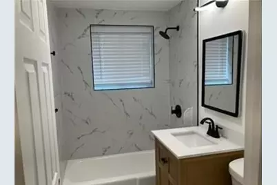 346 Lincoln St #6, Waltham, MA 02451 - Photo 3