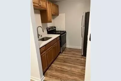 346 Lincoln St #6, Waltham, MA 02451 - Photo 1