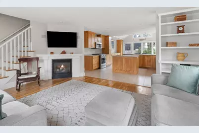 21 Broad Street, Newburyport, MA 01950 - Photo 11