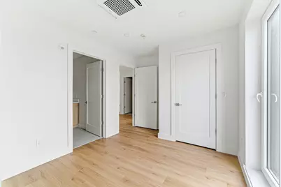 1035 Commonwealth Ave #604, Boston, MA 02215 - Photo 15