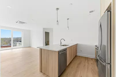 1035 Commonwealth Ave #604, Boston, MA 02215 - Photo 3