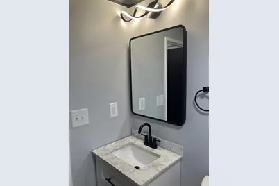 1000 Lexington St #16, Waltham, MA 02452 - Photo 5