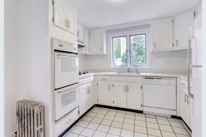 51 W Highland Ave #2, Melrose, MA 02176 - Photo 3