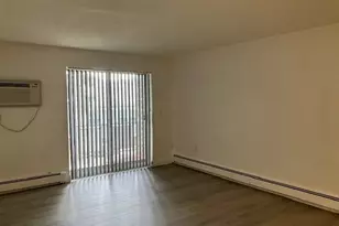 1000 Lexington St, Waltham, MA 02452 - Photo 3