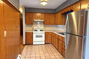 1183 Dutton St, New Bedford, MA 02745 - Photo 7