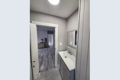 351 Tecumseh St #B, Fall River, MA 02721 - Photo 3