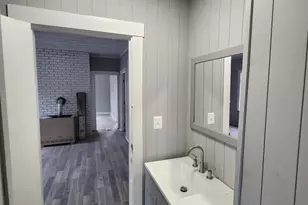 351 Tecumseh St, Fall River, MA 02721 - Photo 3