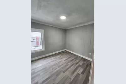 351 Tecumseh St #B, Fall River, MA 02721 - Photo 7