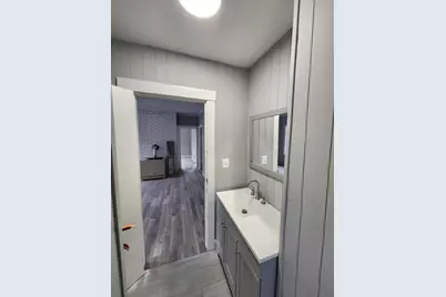 351 Tecumseh St #B, Fall River, MA 02721 - Photo 9