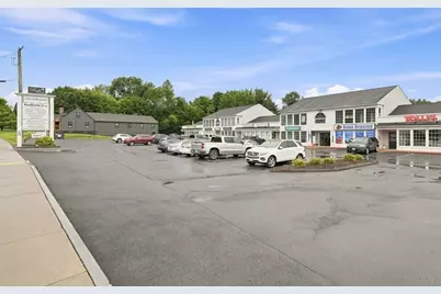 14 Southwick St #14, Agawam, MA 01030 - Photo 3