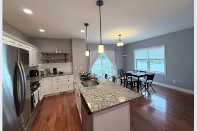 58 Oak St #58, Clinton, MA 01510 - Photo 9