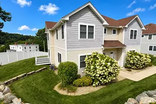 58 Oak St, Clinton, MA 01510 - Photo 1