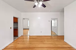 28 Meadow St, Fall River, MA 02720 - Photo 3