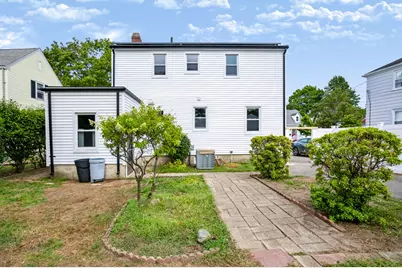 22 Ruggles St, Quincy, MA 02169 - Photo 29