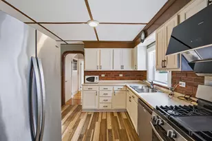 22 Ruggles St, Quincy, MA 02169 - Photo 13
