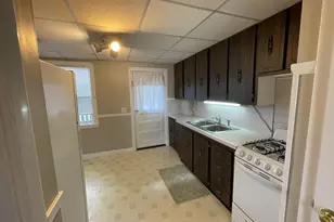 126 Lowell St, Peabody, MA 01960 - Photo 11
