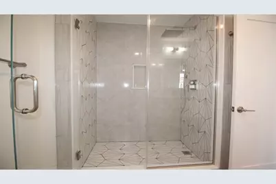 525 E Broadway #2, Boston, MA 02127 - Photo 11