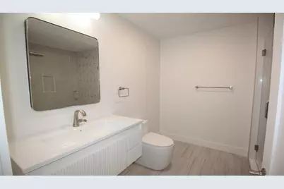525 E Broadway #2, Boston, MA 02127 - Photo 9