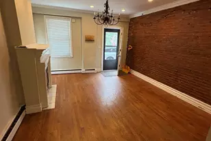 32 Warwick St, Boston, MA 02120 - Photo 5