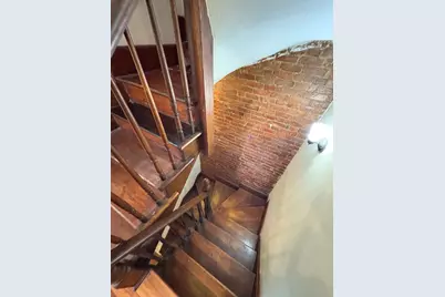 32 Warwick Street, Boston, MA 02120 - Photo 21