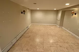 32 Warwick St, Boston, MA 02120 - Photo 11