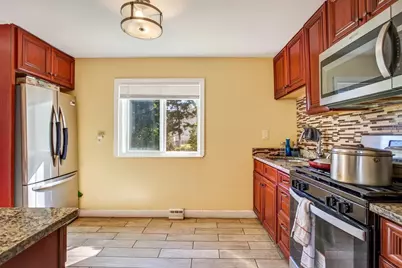 19 Oak Ridge Dr E, Brockton, MA 02301 - Photo 23