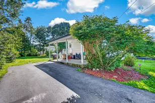 19 Oak Ridge Dr E, Brockton, MA 02301 - Photo 9
