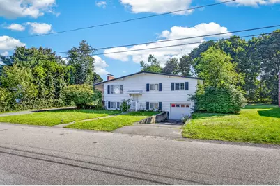 19 Oak Ridge Dr E, Brockton, MA 02301 - Photo 3