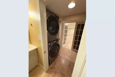 32 Warwick Street, Boston, MA 02120 - Photo 15