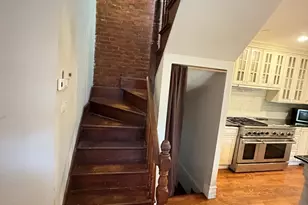 32 Warwick St, Boston, MA 02120 - Photo 5