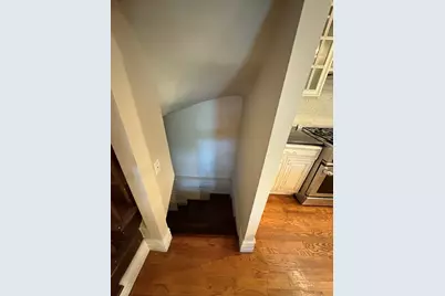 32 Warwick Street, Boston, MA 02120 - Photo 19