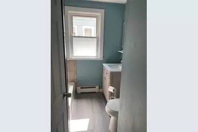 549 Fourth St #1, Fall River, MA 02721 - Photo 5