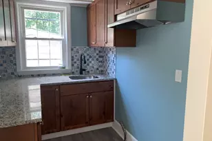 549 4th St, Fall River, MA 02721 - Photo 5