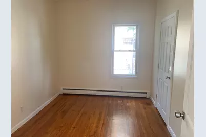549 Fourth St #1, Fall River, MA 02721 - Photo 3